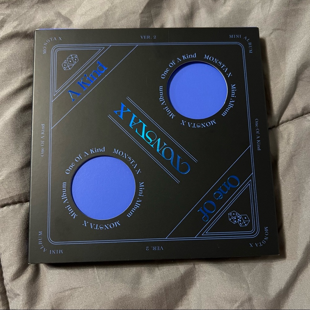 Monsta X One of a Kind Version 2 CD